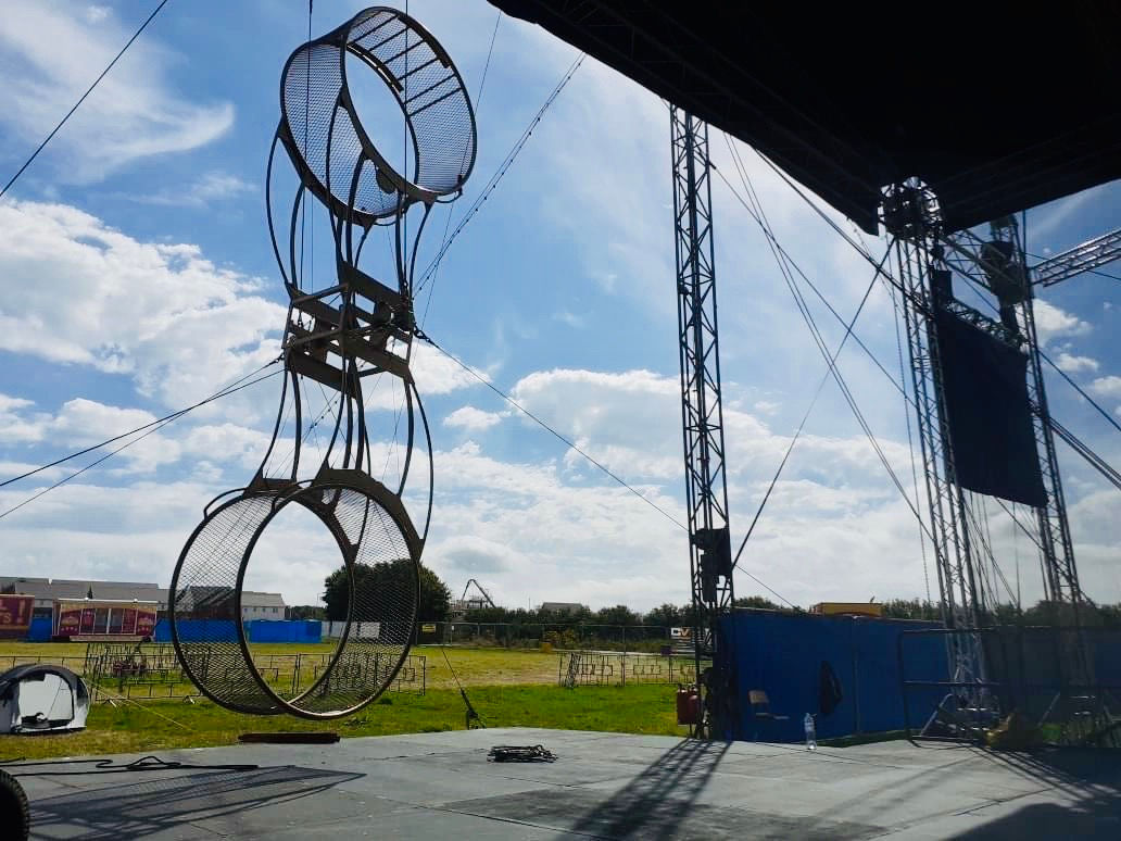 Large spinning wheel on stage